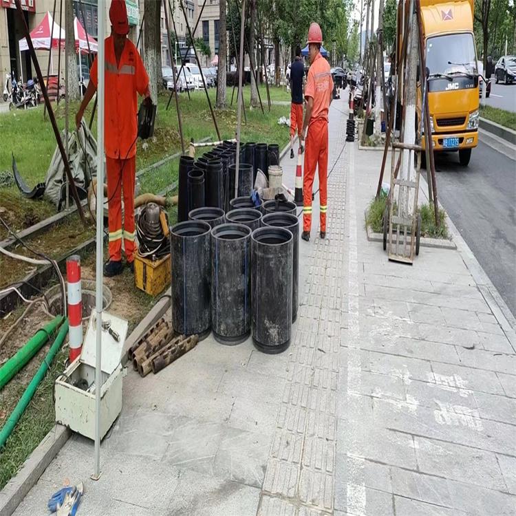 宝塔管道短管置换修复